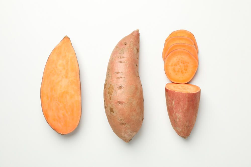 fresh-cut-sweet-potatoes-for-dog-brain-health