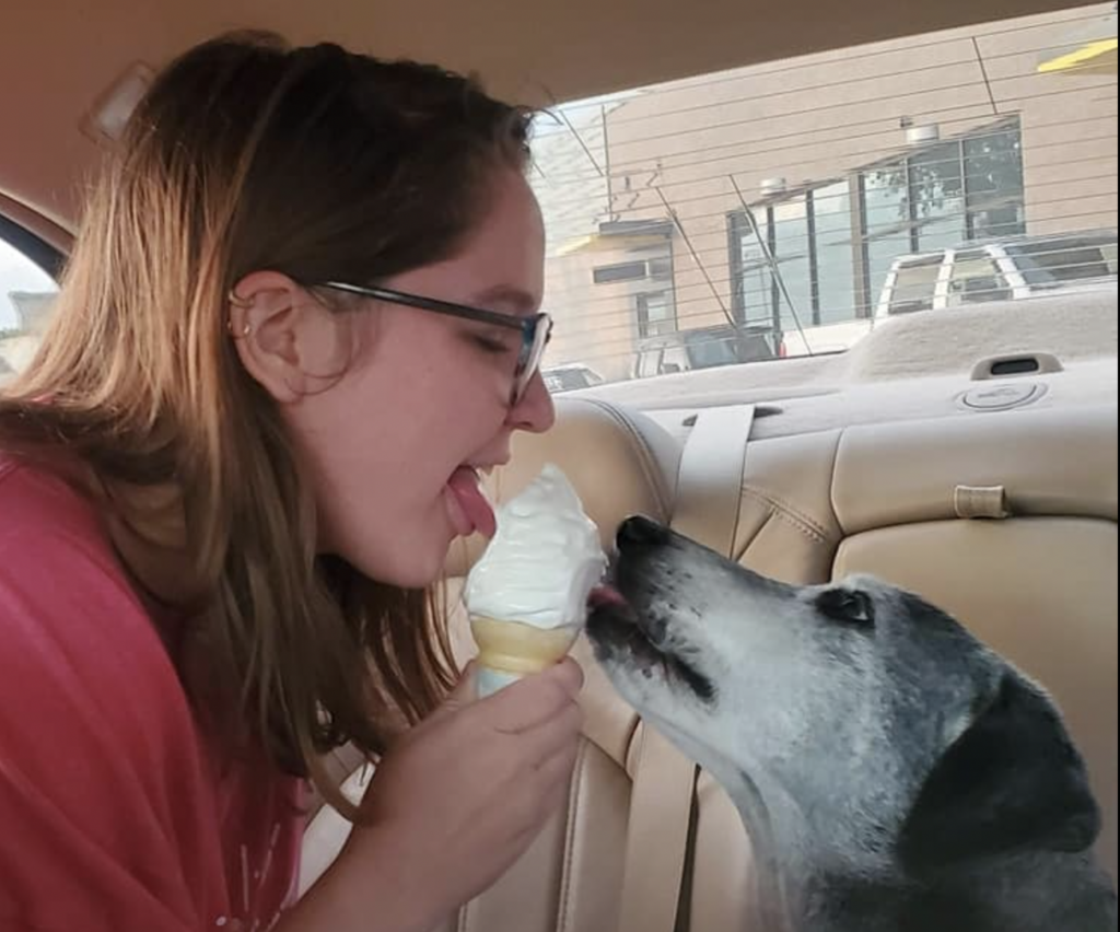 KatieJane and Shots sharing an ice cream cone